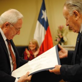 Premio Nacional de Medicina Año 2016 - Dr. Manuel García de los Ríos - Medicina interna