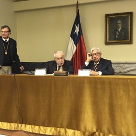 Dr. Ramiro Molina - Nuevo Miembro Honorario de la Academia de Medicina