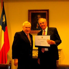 Dr. Eduardo Bancalari – Nuevo Miembro Honorario de la Academia Chilena de Medicina