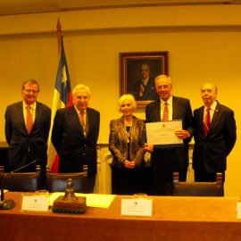 Dr. Eduardo Bancalari – Nuevo Miembro Honorario de la Academia Chilena de Medicina